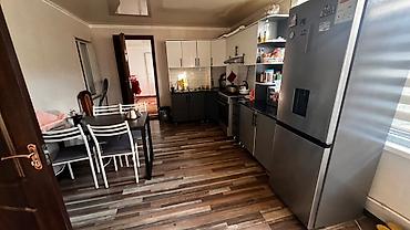 Продажа домов: 4 комнаты, 278 м², 3 соток, Бишкек, Восток-5 мкр Собственник — 7