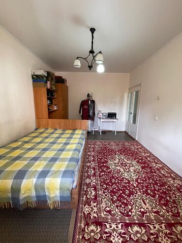 1 комнатная квартира без ремонта: 1 комната, 40 м², 105 серия, 3 этаж, Старый ремонт