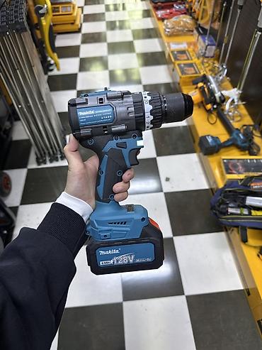 шуруповерт макита: Аккумуляторная дрель‑шуруповерт Makita (визуально похожая серия) с — 1