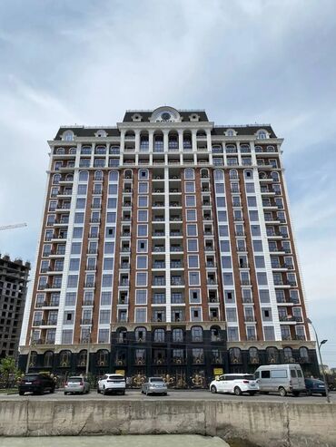 аренда помещения на день рождения: Сдаю Магазин, В жилом доме, 227 м² Не действующий, Без оборудования, Без ремонта, Электричество, Вода, 1 линия, Видеонаблюдение и сигнализация