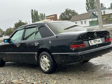 Mercedes-Benz: Mercedes-Benz W124: 1992 г., 2 л, Механика, Бензин, Седан — 3