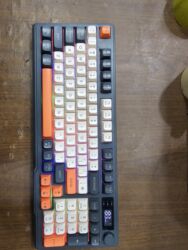 Kompüter ehtiyyat hissələri: Klaviatura freewolf M96 Hec bir problemi yoxdur islek veziyyetdedir