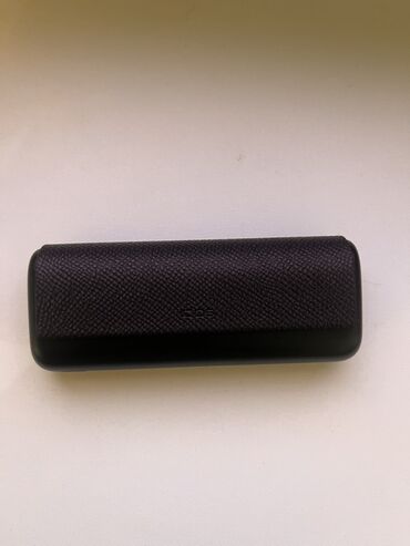 Qəlyan, vayp və aksesuarları: IQOS ILUMA (qızdırılan tütün cihazı) - Rəng: Qara - Komplekt: yükləmə