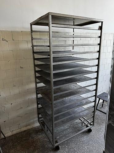 Продаю подставку для противней, шпильку, высота 190 см, ширина 65