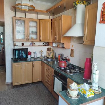 дома на продажу бишкек: 2 комнаты, 48 м², 105 серия, 6 этаж, Евроремонт