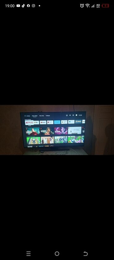 kompüter ekran: Yeni Televizor Ünvandan götürmə