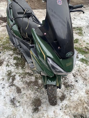 Скутеры: 4 скутера обмен на машину или на телефон 
4-130000 — 18