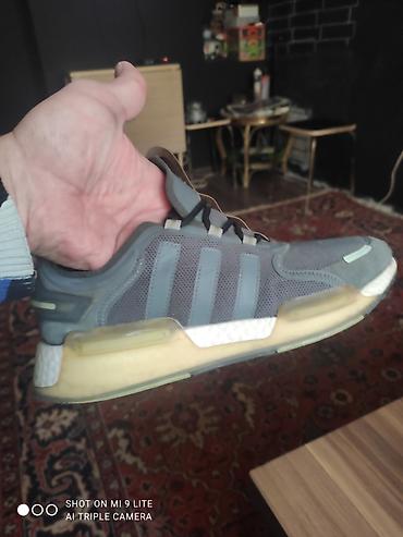 адидас: Adidas kişi idman ayaqqabısı - Model: Adidas (çoxzolaqlı yan dizayn) — 1