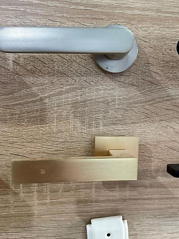 Qapı dəstəkləri: Qapı dəstəyi və kilid komplekti Məhsul təsviri: - Daxili və giriş — 7