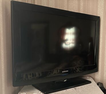 samsung lcd: Б/у Телевизор Samsung LCD 40" HD (1366x768), Самовывоз
