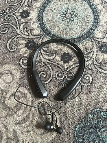 e book: Bluetooth-наушники с огибающей шейной дужкой (формат neckband) - Тип — 3
