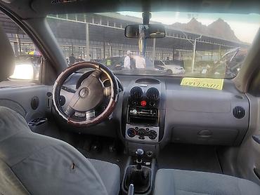 камри 35 2005: Chevrolet Kalos: 2005 г., Хэтчбэк — 5