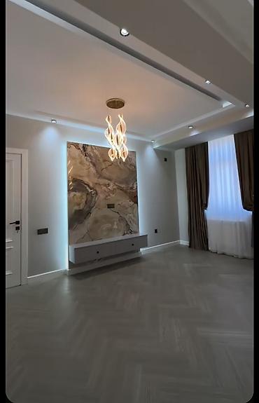 Ремонт под ключ: Современный интерьер с дизайнерским освещением и встроенными решениями — 20