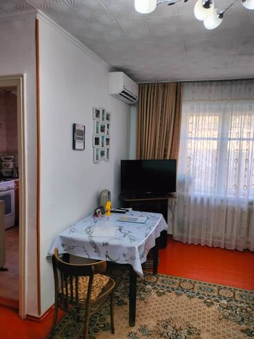 Продажа квартир: 2 комнаты, 40 м², Хрущевка, 1 этаж, Косметический ремонт — 8