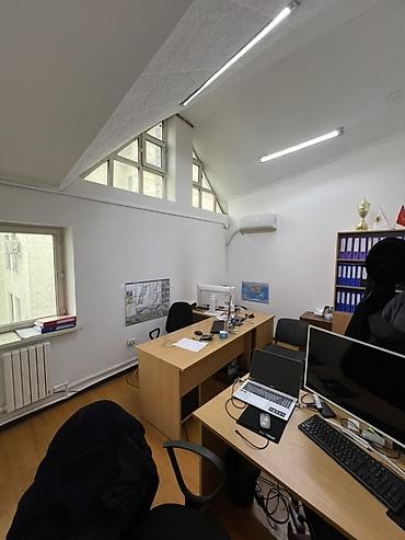 Продажа офисов: Продажа офисов 237 м², С ремонтом, С мебелью, Без мебели, Административное здание, 5 этаж — 8