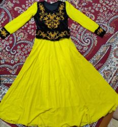 продается баян: Национальное платье. Состояние хорошее (Б/у)