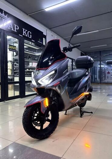 мотороллер муравей с кабиной цена: Скутер Yamaha, 200 куб. см, Бензин