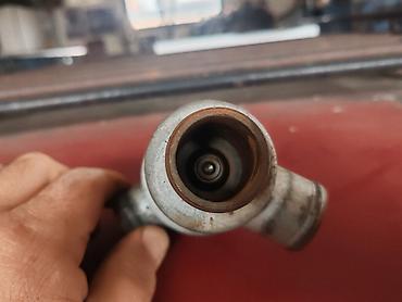 komora za pumpicu: Termostat tecnosti Lada 7 Riva,21213,21214 Niva. Polovno, ocuvano — 5