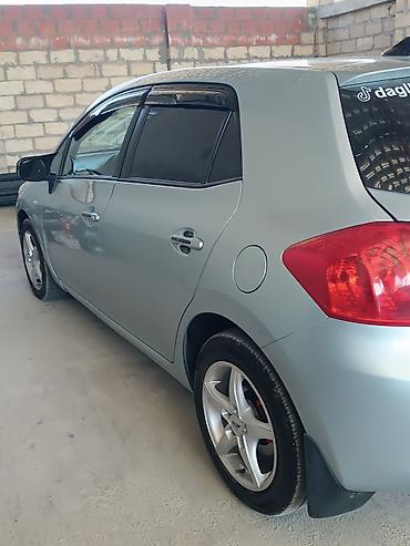 mercedes benz 208 d: Toyota Auris: 1.4 l | 2007 il Hetçbek — 3