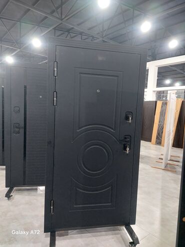 Giriş qapıları: Dəmir giriş qapıları – müasir dizayn və gücləndirilmiş təhlükəsizlik — 20