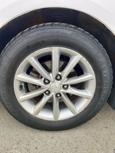 нивага алмашам: Дөңгөлөктөр монтажда 205 / 65 / R 16, Жай, Колдонулган, Комплект, Жеңил унаалар, Куйма, тешиктери - 5