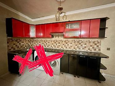 Mətbəx mebeli satılır 220₼. Ölçüsü 3.60. Üzərində heçnə