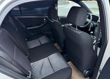 spoiller: Toyota Corolla: 1.4 l | 2006 il Hetçbek — 8