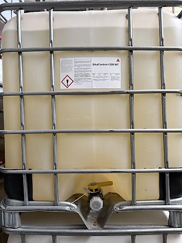 SikaControl-1200 WT Жидкая кристаллообразующая добавка для повышения