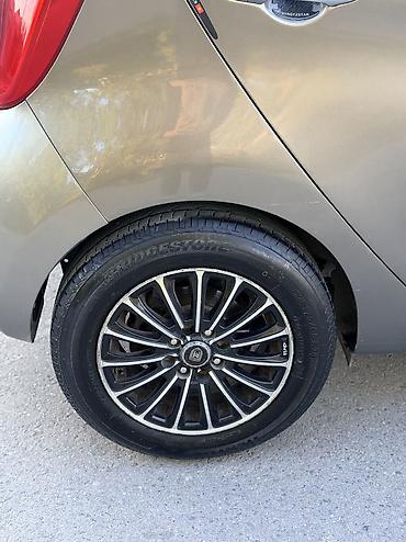 Транспорт: Kia Morning: 2016 г., 1 л, Автомат, Бензин, Хэтчбэк — 6