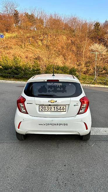 Chevrolet: Chevrolet Spark: 2017 г., 1 л, Вариатор, Бензин, Хэтчбэк — 3