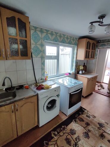 Долгосрочная аренда комнат: СДАЁТСЯ ДОМ В ЦЕНТРЕ ГОРОДА at lalafo.kg — 9 Долгосрочная аренда комнат: СДАЁТСЯ ДОМ В ЦЕНТРЕ ГОРОДА — 9