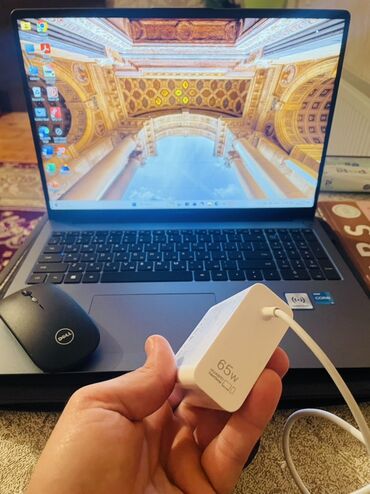 Huawei: Intel Core i3, 8 GB, 12.5 " — 2