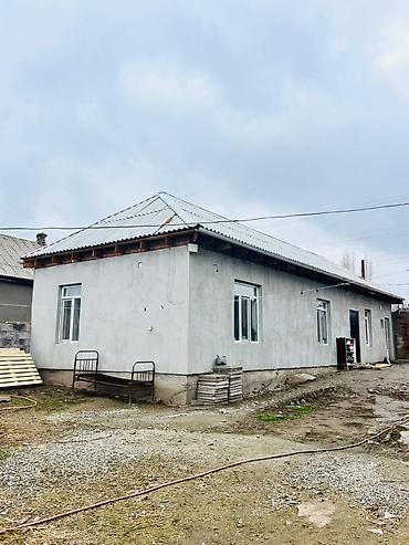 Продажа коттеджей и домов: ҮЙ САТЫЛАТ 🏡 Дареги: Сокулук, с. Маловодное, Киров көчөсү 19 💰 Баасы — 1