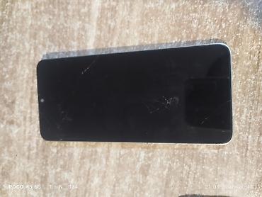 Mobil telefonlar: Üz şüşəsi cartdi işləməyinə problem yaratmır. poco c75 — 2