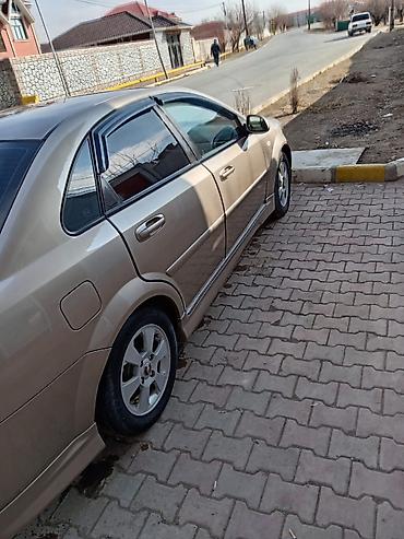 mercedes benz 208 d: Chevrolet Lacetti: 1.6 l | 2008 il 260000 km Sedan — 2