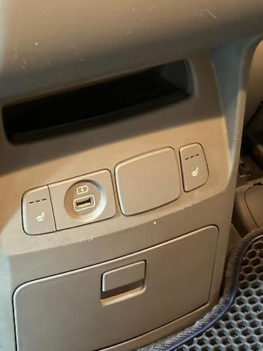 Kia: Kia Carnival: 2018 г., 2.2 л, Автомат, Дизель, Минивэн — 10