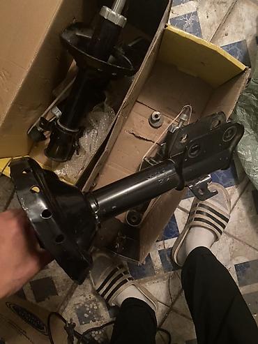 range over: Амортизаторы WINNKO D (передние стойки подвески) - Тип — 4