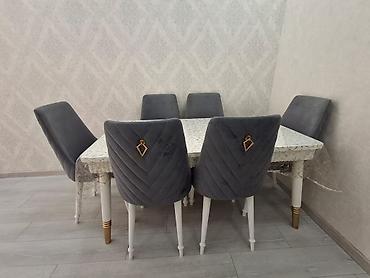 Masa dəsti satılır 550₼. heç bir problemi yoxdur.Ünvan Saray