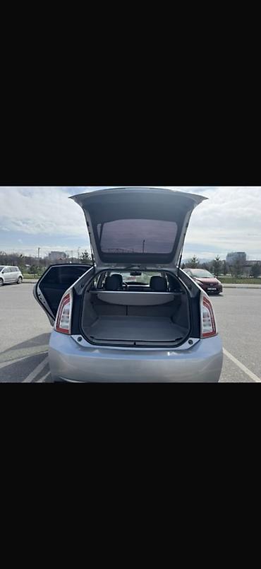 Toyota: Toyota Prius: 2015 г., 1.8 л, Вариатор, Гибрид, Хэтчбэк — 11