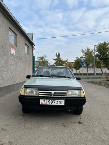 шевролет трекр: ВАЗ (ЛАДА) 21099: 2003 г., 1.5 л, Механика, Бензин, Седан