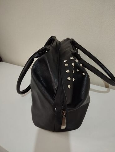 Çantalar: Sumka təmiz dəri 2, 3 dəfə işlənib — 3