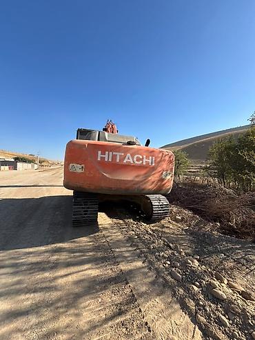 экскавтор: Экскаватор, Hitachi, Гусеничный — 6