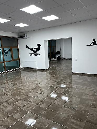 bakıda: Xetaide (Baki Eylence Merkezi ile uz be uz ) esas yolun kenarinda 90kv — 10