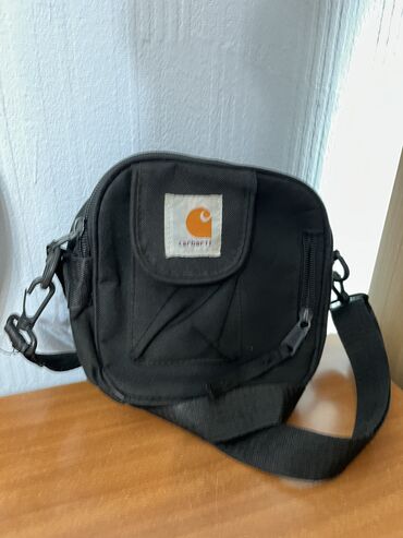 Другие сумки: Продаю сумки carhartt и disel. хорошее качество, почти новое. 600 и