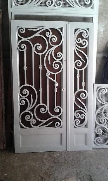 Giriş qapıları: Mənzil üçün Yeni Giriş qapısı Petlə ilə, Pulsuz quraşdırma, Ödənişli çatdırılma, Rayonlara çatdırılma, Ünvandan götürmə — 5