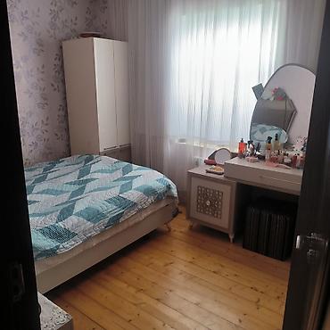 Həyət evləri və villaların satışı: Satılır – həyət evi - Hündür hasarlı və dekorativ elementlərlə — 9