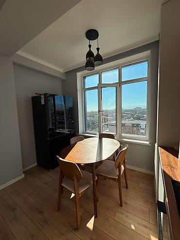 Продажа квартир: 3 комнаты, 77 м², 8 этаж — 5