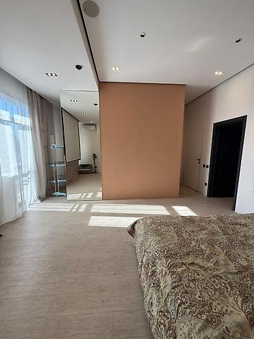 Продажа квартир: 4 комнаты, 130 м², Элитка, 7 этаж, Дизайнерский ремонт — 10