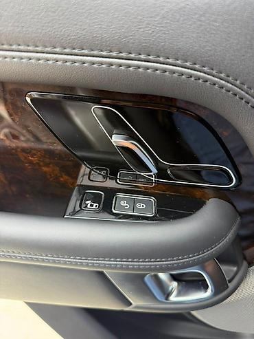 Транспорт: Land Rover Range Rover: 2019 г., 5 л, Автомат, Бензин, Внедорожник — 7