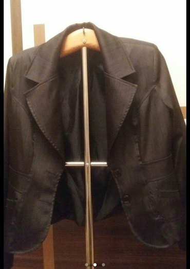 platja v kletochku bolshogo razmera: Пиджак практически новый 42 размера черный